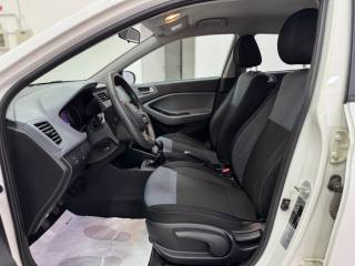 HYUNDAI i20 usata, con Climatizzatore