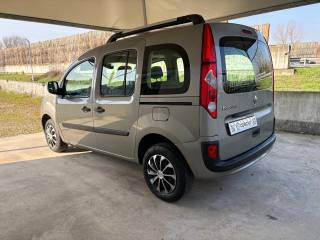 RENAULT Kangoo usata, con Alzacristalli elettrici