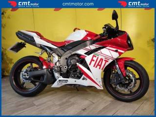 YAMAHA YZF R1