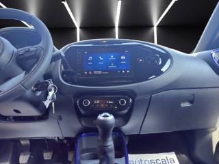 TOYOTA Aygo X usata, con USB