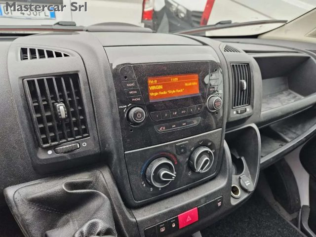 PEUGEOT Boxer usata, con Servosterzo