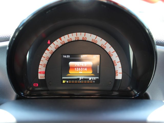 SMART ForTwo usata, con USB