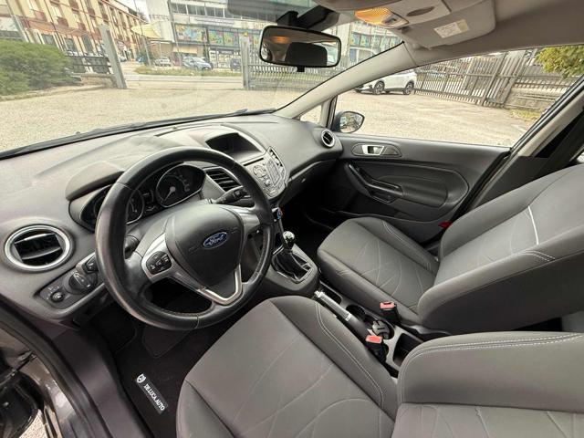 FORD Fiesta usata, con Specchietti laterali elettrici