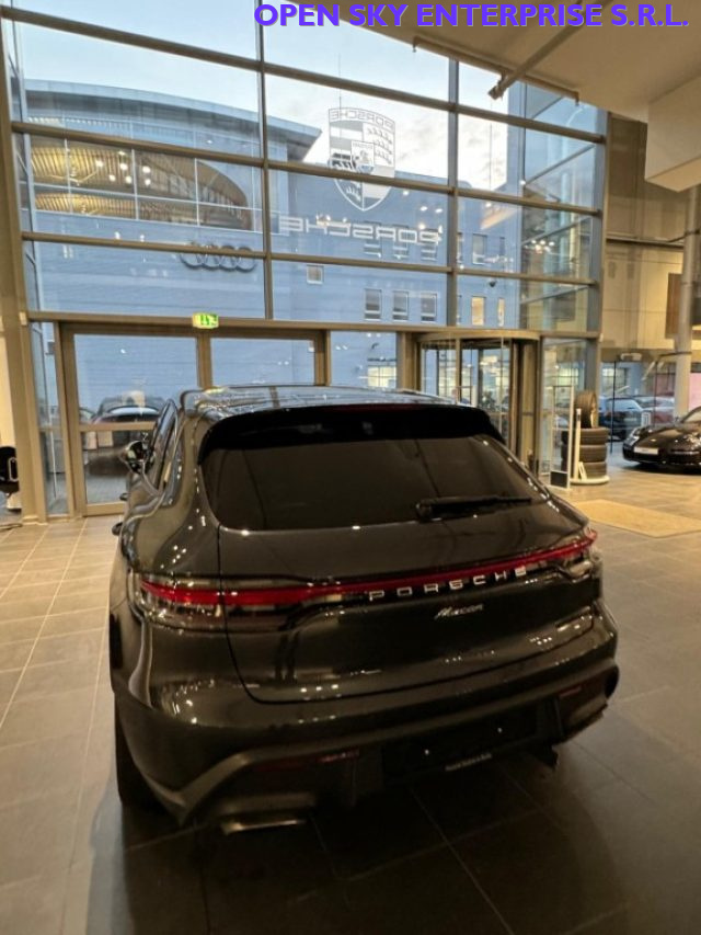 PORSCHE Macan usata, con Airbag
