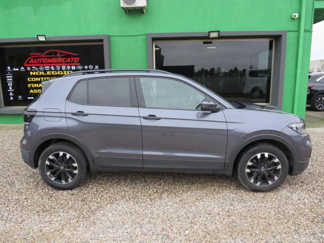 VOLKSWAGEN T-Cross usata, con Autoradio