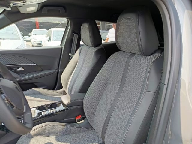 PEUGEOT 2008 usata, con MP3