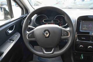 RENAULT Clio usata, con USB