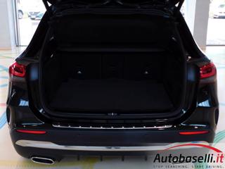 MERCEDES-BENZ GLA 200 usata, con Leve al volante
