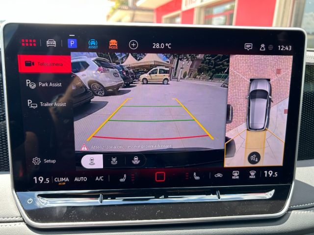 VOLKSWAGEN Tiguan usata, con Volante multifunzione