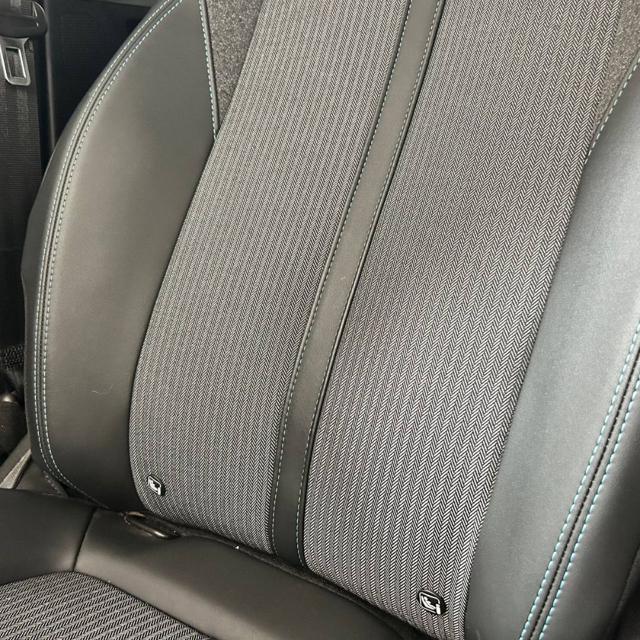 PEUGEOT 3008 usata, con Climatizzatore