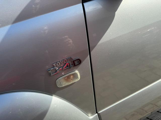 TOYOTA Land Cruiser usata, con USB
