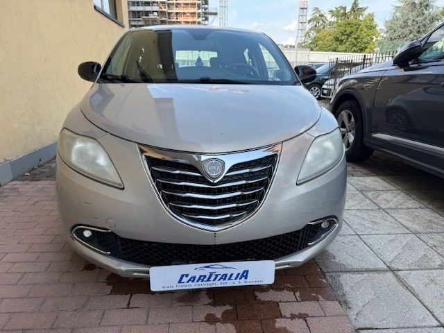 LANCIA Ypsilon usata, con ABS