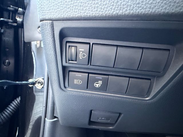 TOYOTA Yaris usata, con Fendinebbia