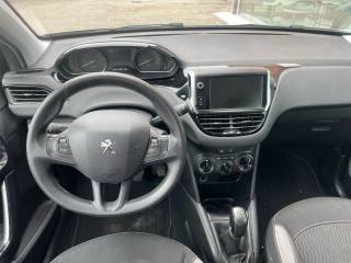 PEUGEOT 208 usata, con Fendinebbia