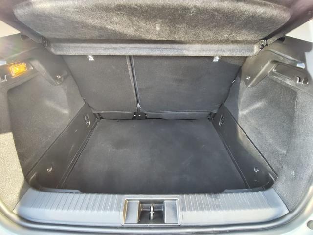 RENAULT Captur usata, con Park Distance Control