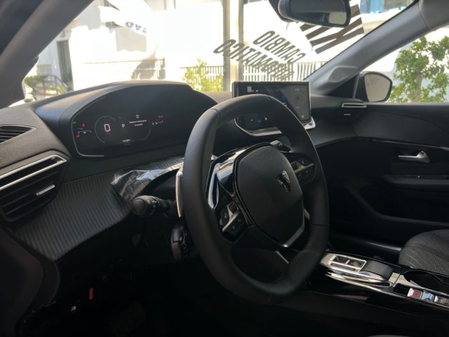 PEUGEOT 208 usata, con Volante multifunzione