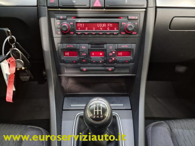 AUDI A4 usata, con Specchietti laterali elettrici