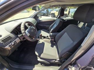 OPEL Astra usata, con Servosterzo