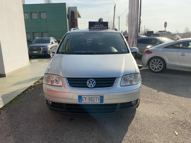 VOLKSWAGEN Touran usata, con Airbag