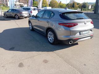 ALFA ROMEO Stelvio usata, con Autoradio