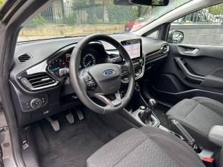 FORD Fiesta usata, con Autoradio