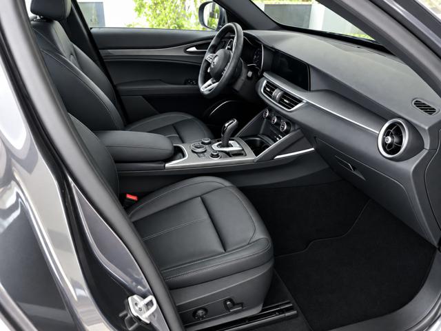 ALFA ROMEO Stelvio usata, con Alzacristalli elettrici