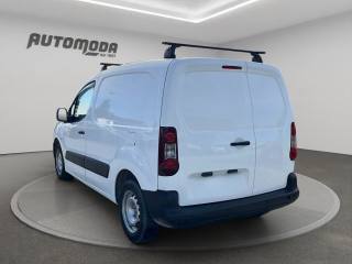 PEUGEOT Partner usata, con Specchietti laterali elettrici