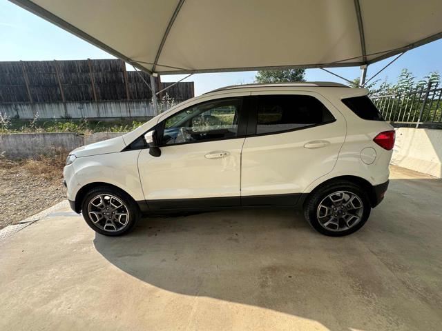 FORD EcoSport usata, con Autoradio