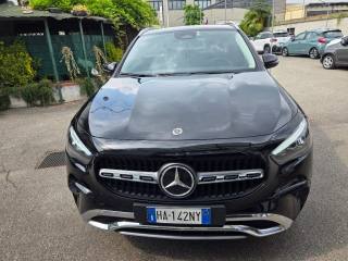 MERCEDES-BENZ GLA 180 usata, con Airbag
