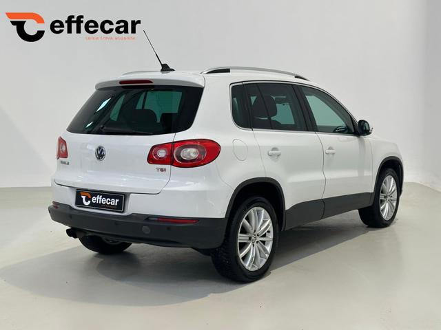 VOLKSWAGEN Tiguan usata, con Autoradio