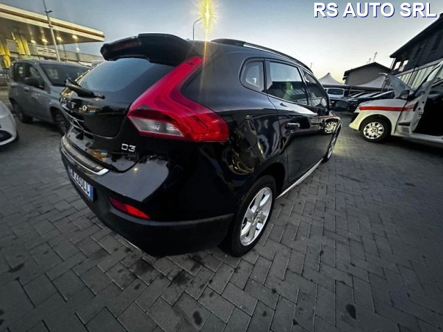VOLVO V40 Cross Country usata, con Chiusura centralizzata