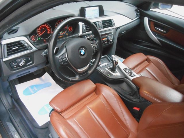 BMW 320 usata, con Controllo automatico clima