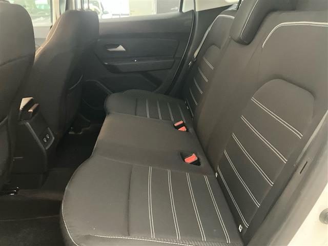 DACIA Duster usata, con Sensori di parcheggio posteriori
