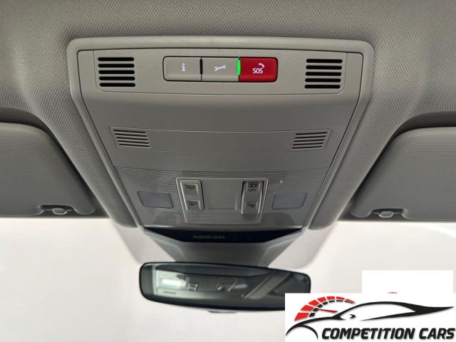 VOLKSWAGEN T-Roc usata, con Autoradio digitale