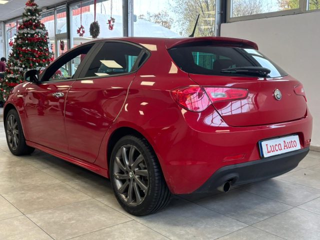 ALFA ROMEO Giulietta usata, con Autoradio