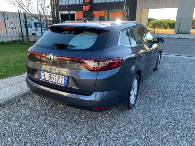 RENAULT Megane usata, con Alzacristalli elettrici