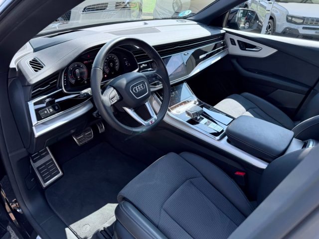 AUDI Q8 usata, con Controllo automatico clima
