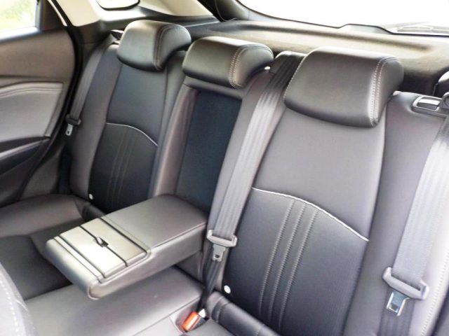 MAZDA CX-3 usata, con Vetri oscurati