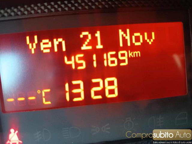 PEUGEOT Boxer usata 21