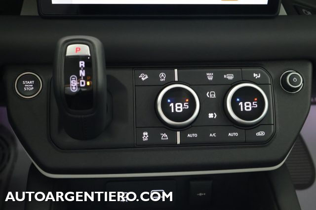 LAND ROVER Defender usata, con Chiamata automatica per emergenze