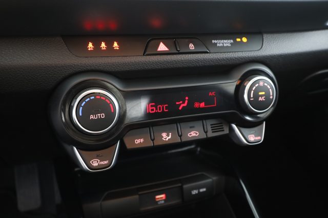KIA Stonic usata 10