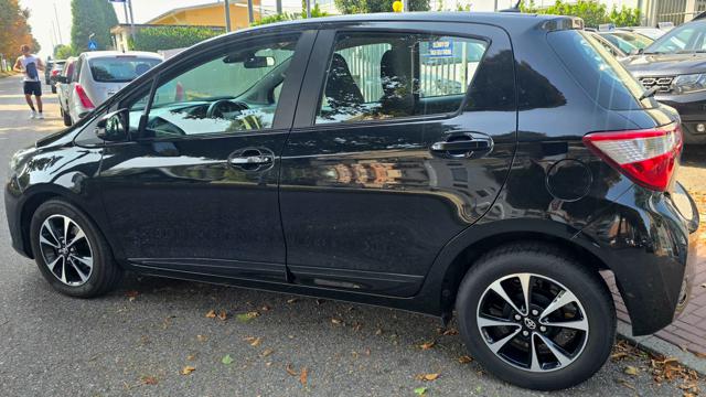 TOYOTA Yaris usata, con Alzacristalli elettrici