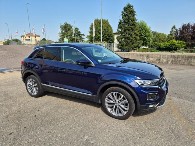 VOLKSWAGEN T-Roc usata, con Autoradio