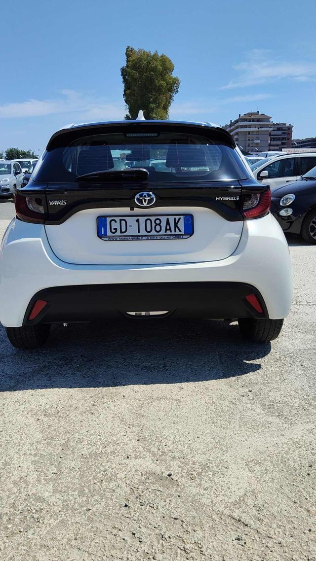 TOYOTA Yaris usata, con Autoradio