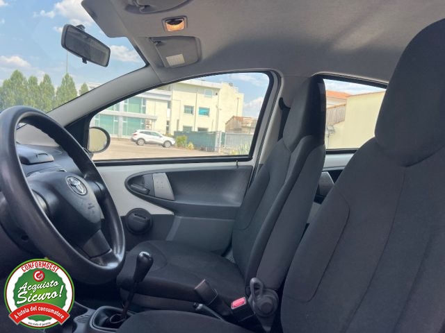 TOYOTA Aygo usata, con Boardcomputer
