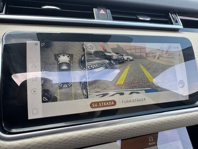 LAND ROVER Range Rover Velar usata, con Boardcomputer