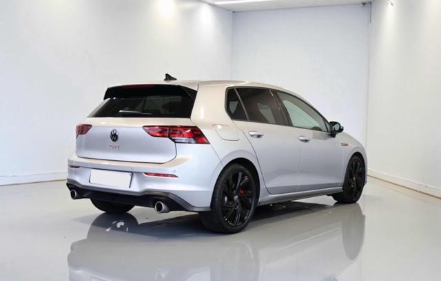 VOLKSWAGEN Golf usata, con Airbag Passeggero