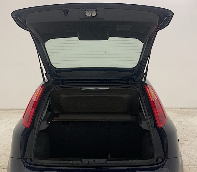 FIAT Punto usata, con Cerchi in lega