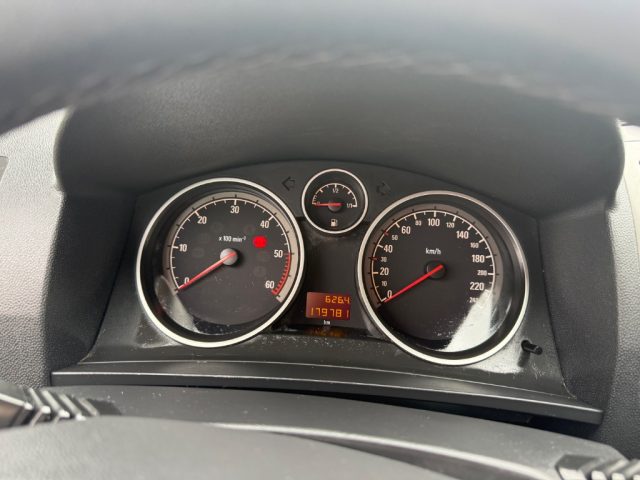 OPEL Zafira usata 4