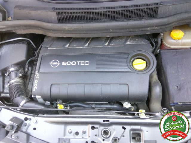 OPEL Zafira usata, con Interni in pelle